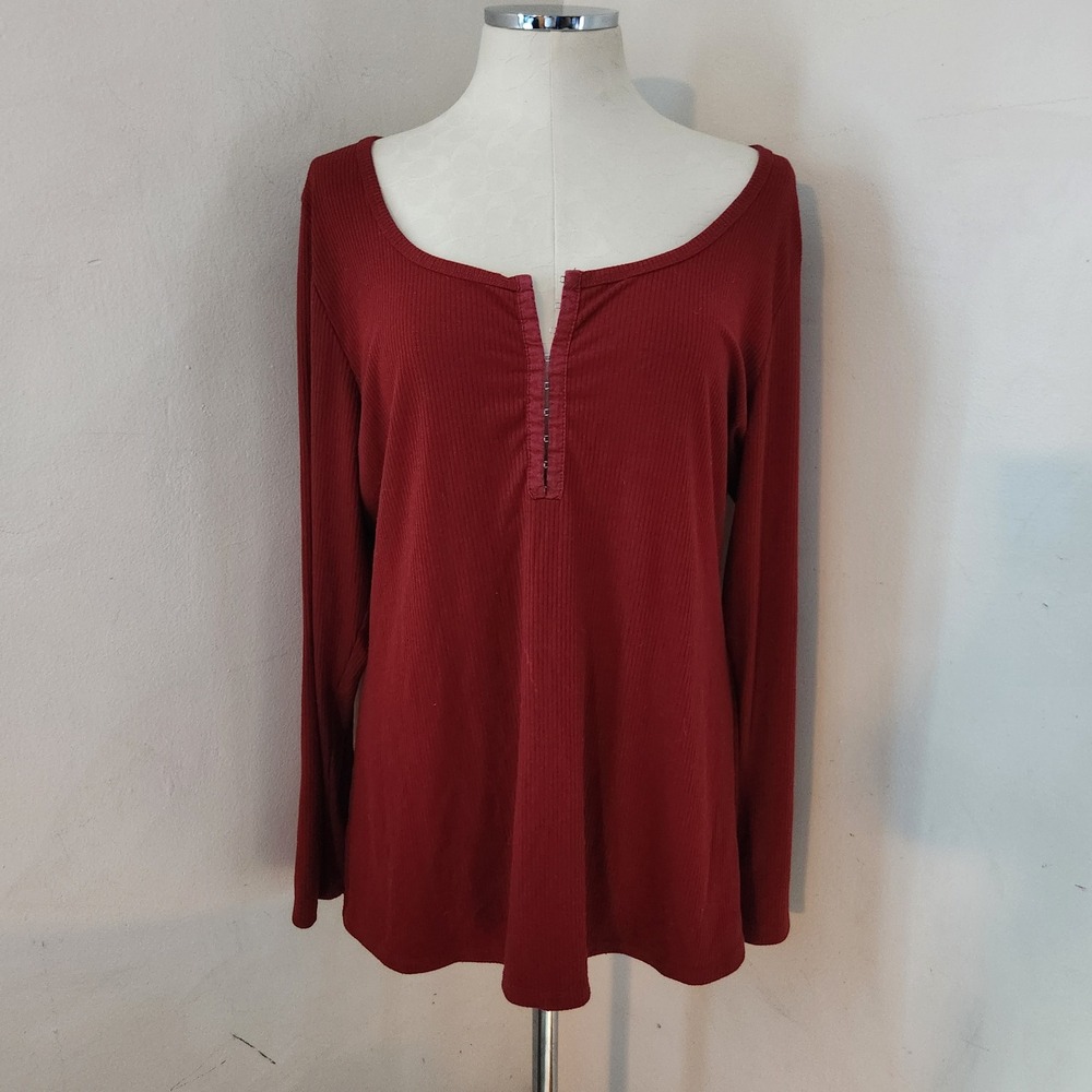 Torrid Super Soft Rib Knit Hook & Eye Scoop Neck Top Burgundy Red Size 2 2X
